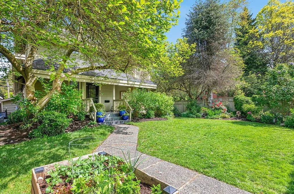805 W 14TH AVENUE, Vancouver, BC — Residential for Sale - Photo 2