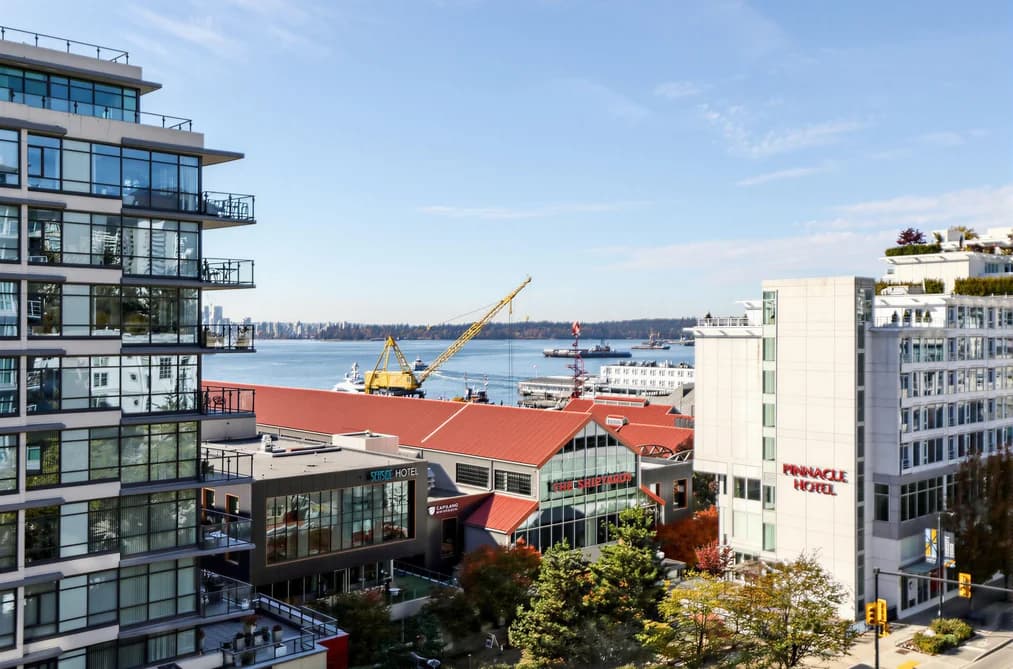 806 168 E ESPLANADE AVENUE, North Vancouver, BC — Residential for Sale - Main Photo