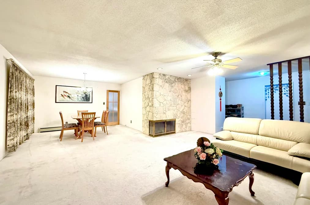 8060 RIDEAU PLACE, Richmond, BC — Residential for Sale - Photo 2