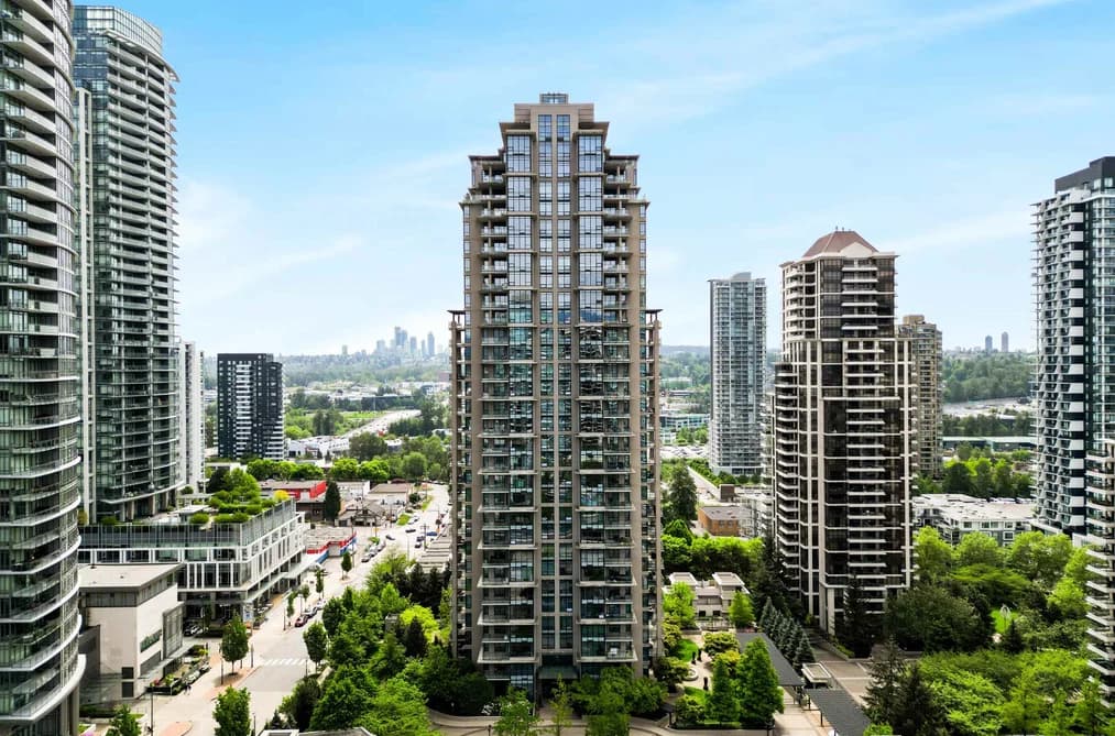807 2077 ROSSER AVENUE, Burnaby, BC — Residential for Sale - Photo 2