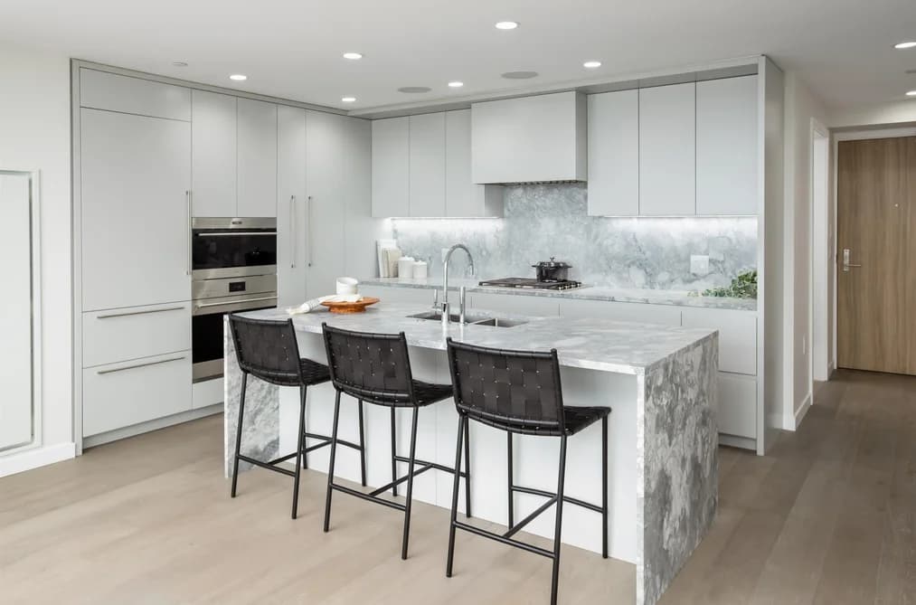 807 7418 PAULSON STREET, Vancouver, BC — Residential for Sale - Main Photo