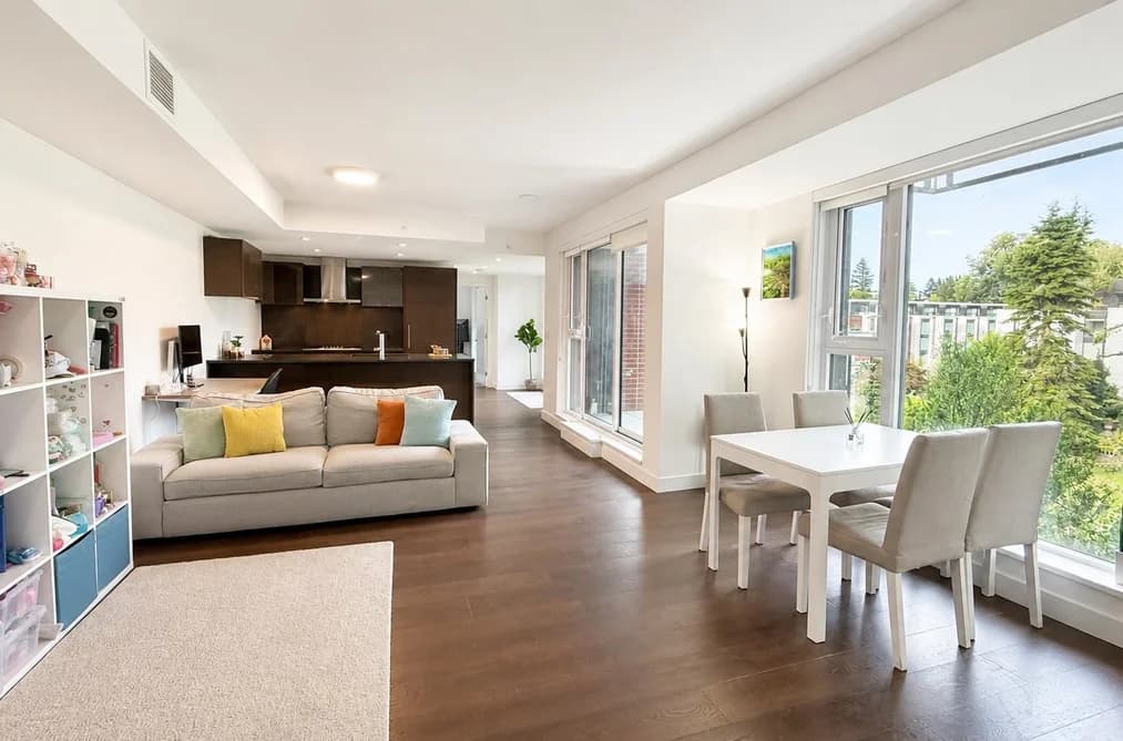 808 1561 W 57TH AVENUE, Vancouver, BC — Residential for Sale - Main Photo