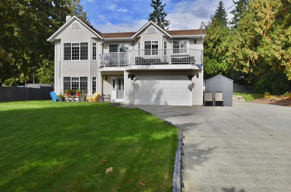 8086 DOGWOOD DRIVE, Halfmoon Bay, BC — Residential for Sale - Photo 2