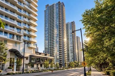 Condo for sale at 809 13750 100 Avenue Surrey British Columbia - MLS: R3169373