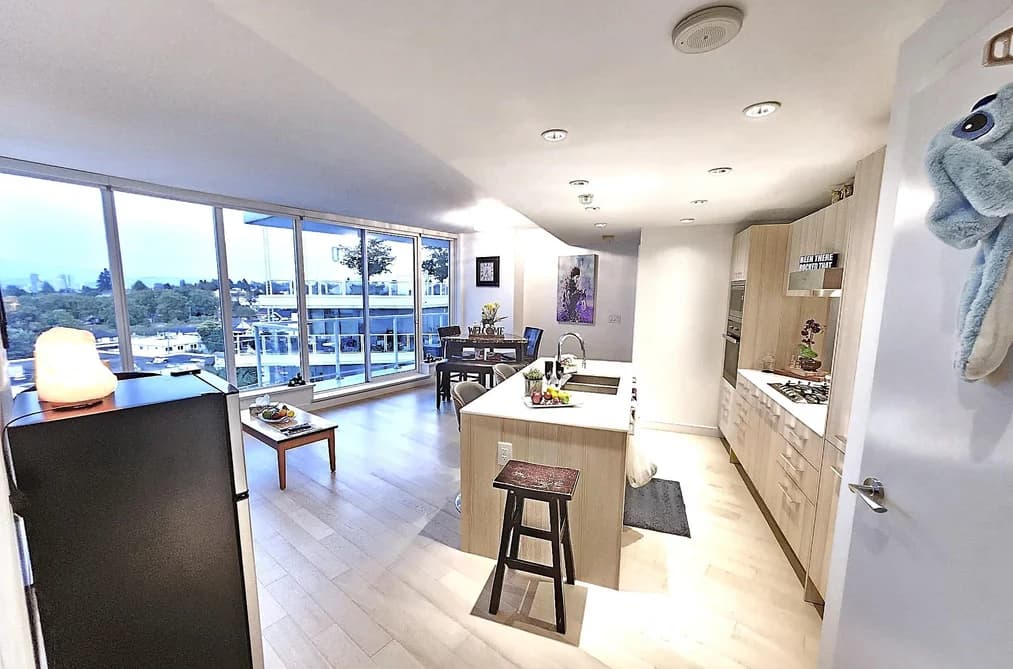 809 4638 GLADSTONE STREET, Vancouver, BC — Residential for Sale - Photo 2