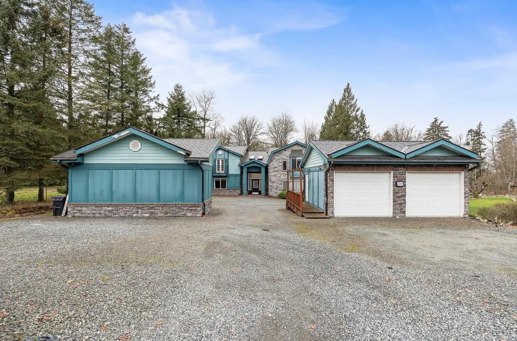 8097 198A STREET, Langley, BC — Residential for Sale - Photo 2
