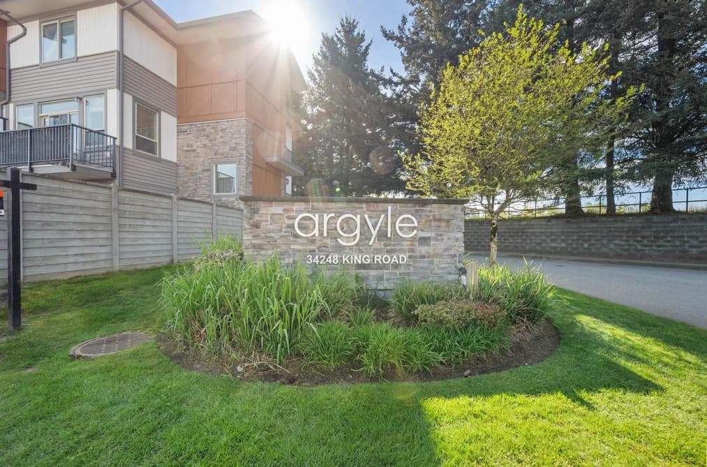 81 34248 KING ROAD, Abbotsford, BC — Residential for Sale - Photo 2