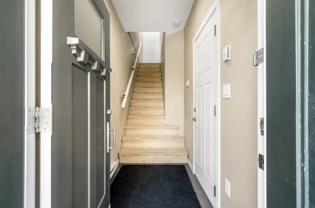 81 6123 138 STREET, Surrey, BC — Residential for Sale - Photo 2