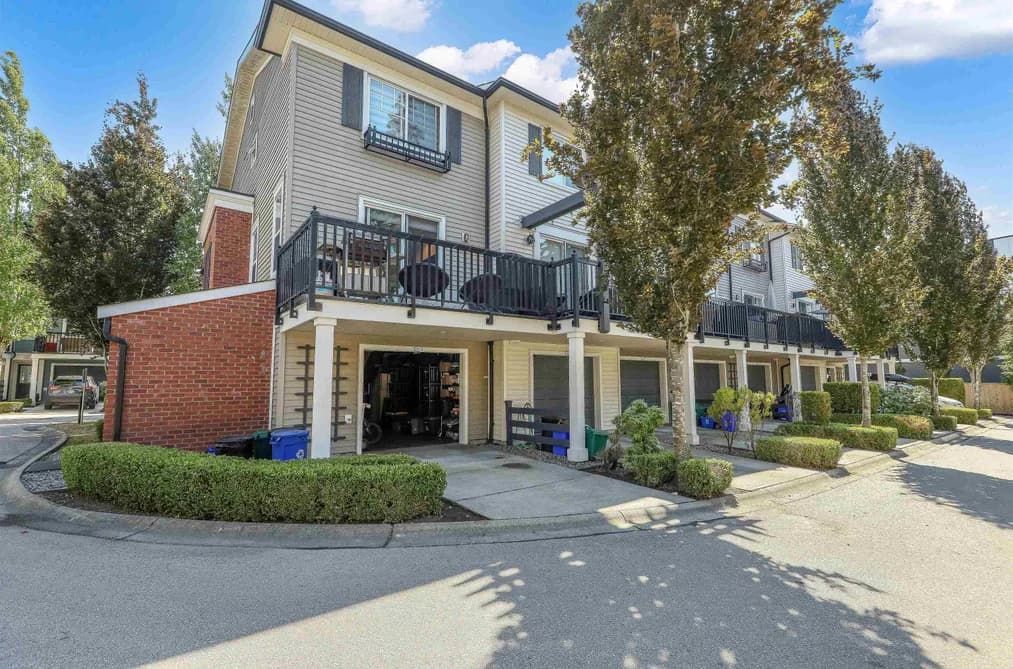 81 7233 189 STREET, Surrey, BC — Residential for Sale - Photo 2