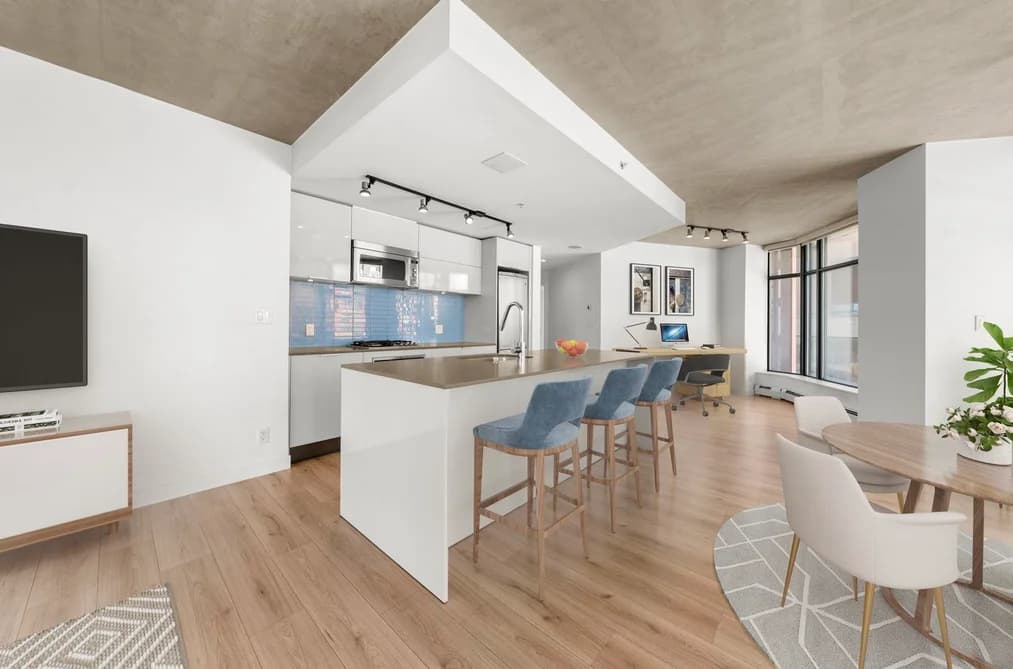 810 128 W CORDOVA STREET, Vancouver, BC — Residential for Sale - Main Photo