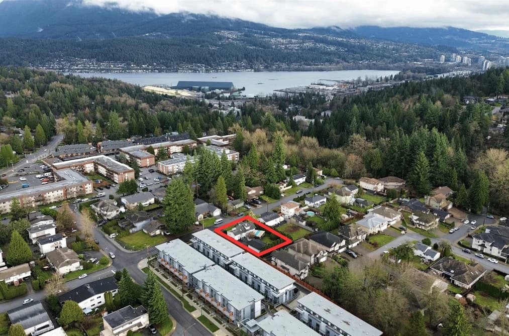 810 CATHERINE AVENUE, Coquitlam, BC — Residential for Sale - Photo 2