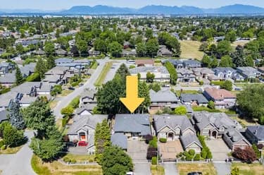 House for sale at 8131 Pigott Road Richmond British Columbia - MLS: R3160199