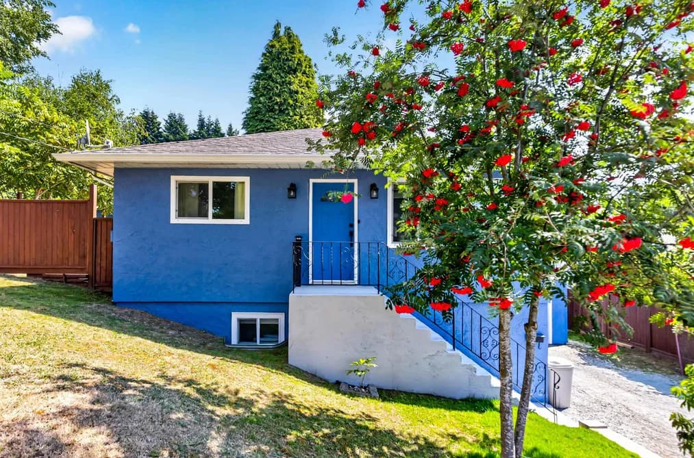 8134 CEDAR STREET, Mission, BC — Residential for Sale - Main Photo