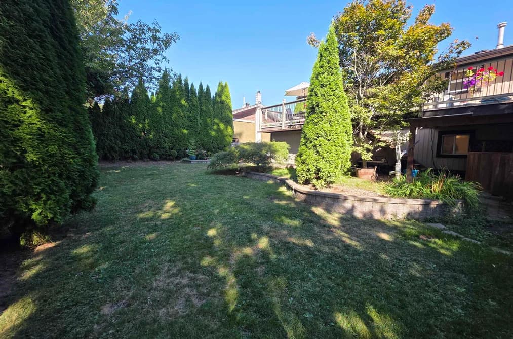 8135 WAXBERRY CRESCENT, Mission, BC — Residential for Sale - Photo 2