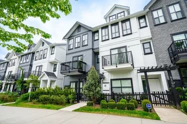 Row House (Non-Strata) for sale at 8142 202 Street Langley British Columbia - MLS: R3156827
