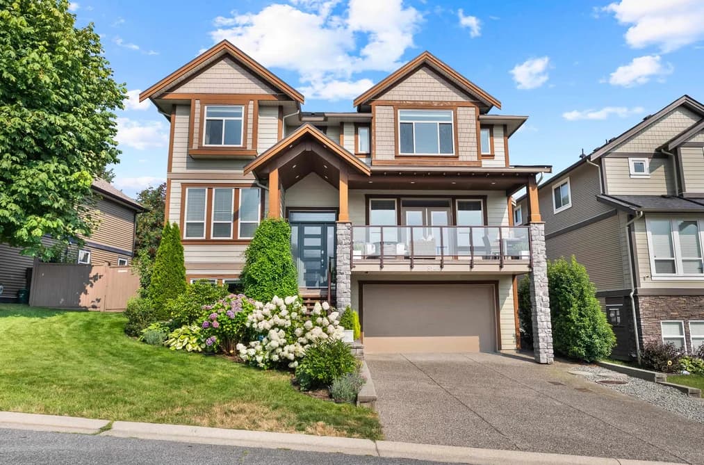 8144 BARNETT STREET, Mission, BC — Residential for Sale - Main Photo