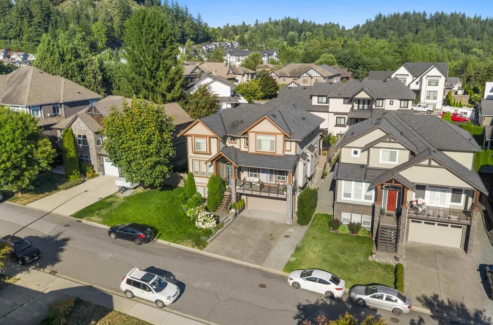 8144 BARNETT STREET, Mission, BC — Residential for Sale - Photo 2