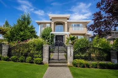 House for sale at 8155 15th Avenue Burnaby British Columbia - MLS: R3150208