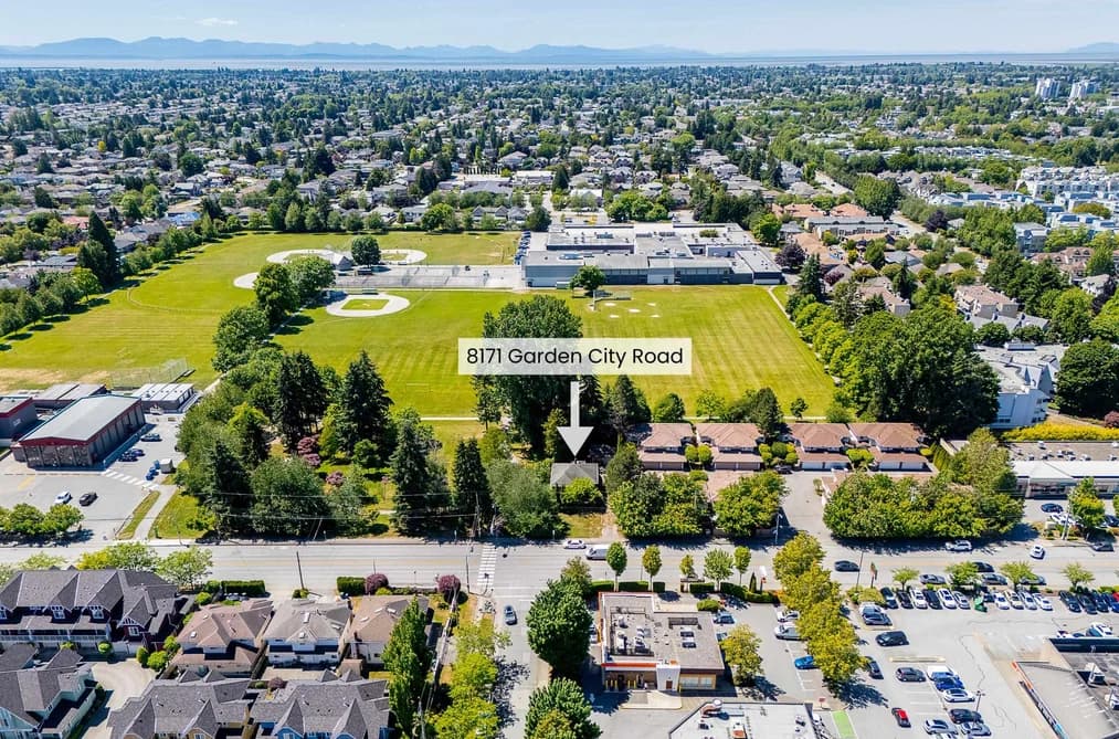 House for sale at 8171 Garden City Road Richmond British Columbia - MLS: R3143459
