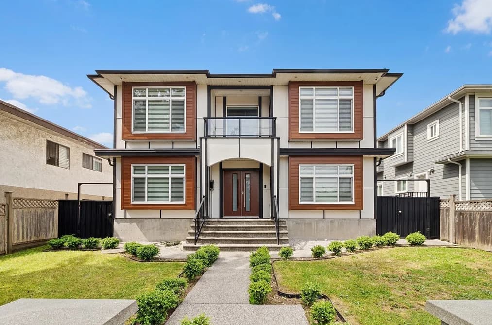 8175 10TH AVENUE, Burnaby, BC — Residential for Sale - Main Photo