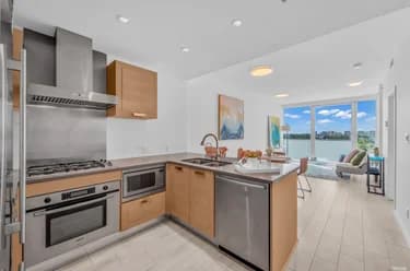 Condo for sale at 819 8080 Cambie Road Richmond British Columbia - MLS: R3133423