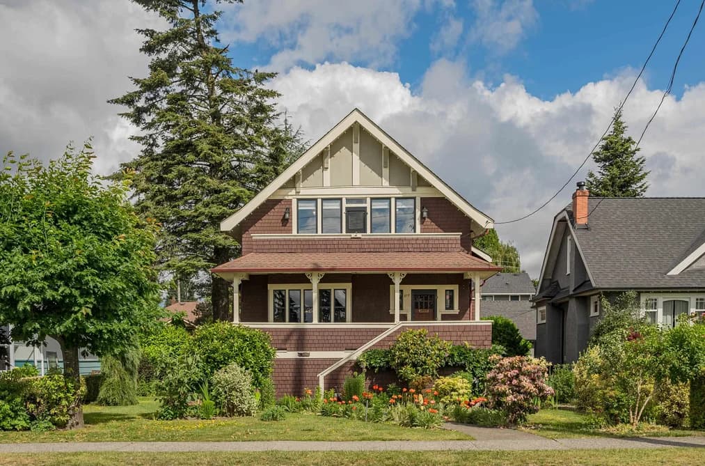 819 EIGHTH AVENUE, New Westminster, BC — Residential for Sale - Main Photo