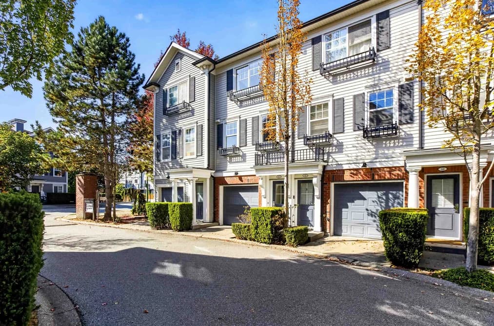 82 18983 72A AVENUE, Surrey, BC — Residential for Sale - Photo 2