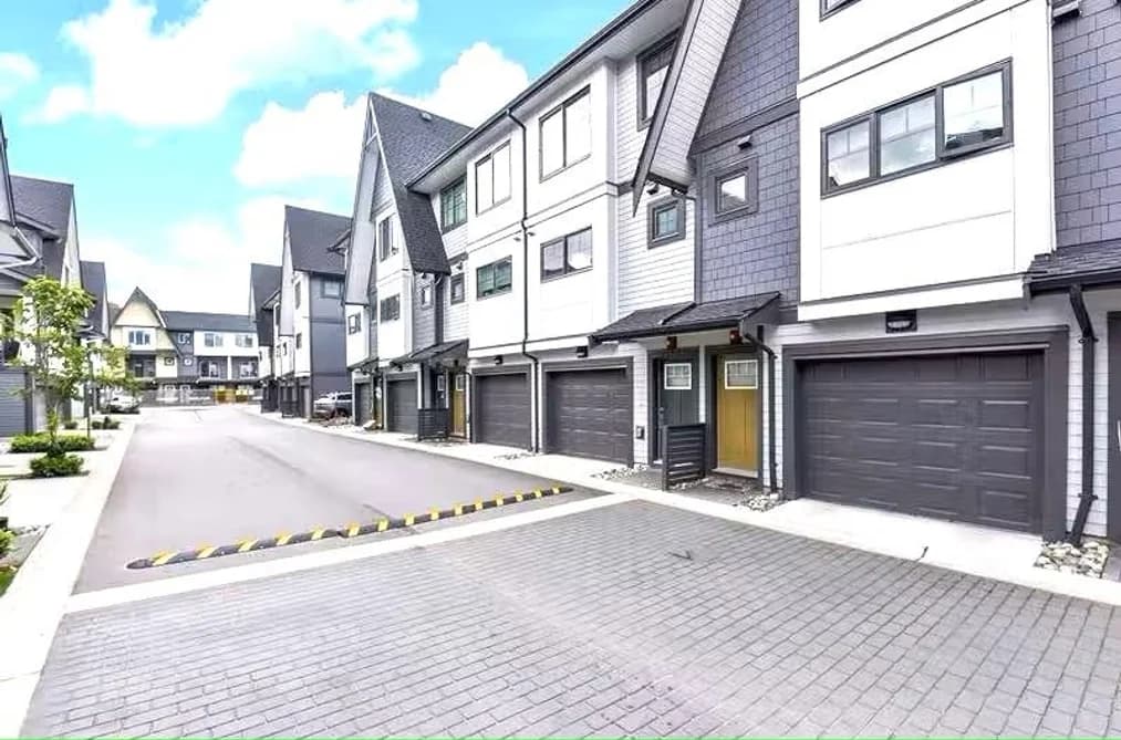82 19451 SUTTON AVENUE, Pitt Meadows, BC — Residential for Sale - Main Photo