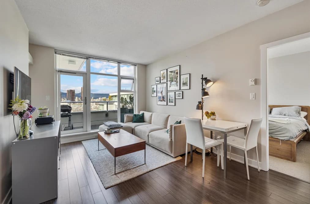 820 1777 W 7TH AVENUE, Vancouver, BC — Residential for Sale - Main Photo