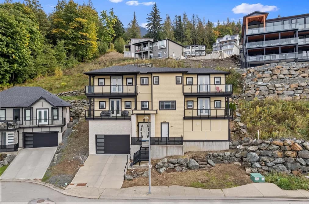 8204 HARVEST PLACE, Chilliwack, BC — Residential for Sale - Main Photo