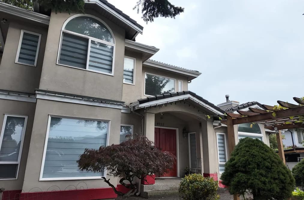 8222 144 STREET, Surrey, BC — Residential for Sale - Photo 2