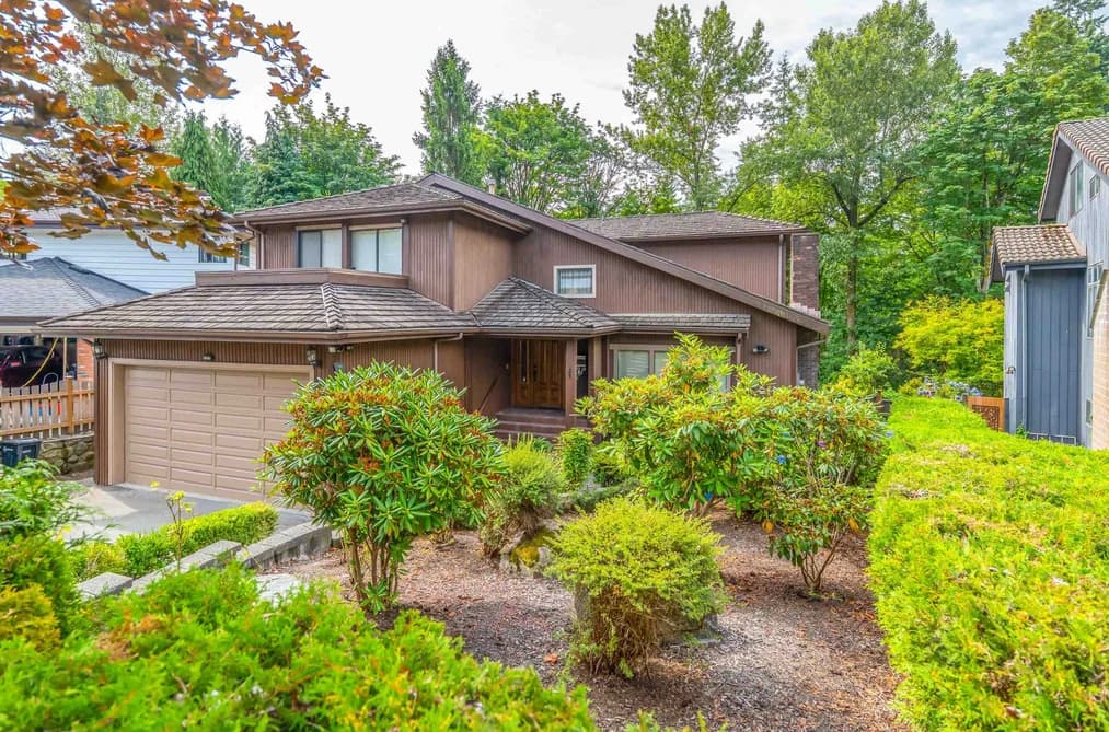 8232 BRYNLOR DRIVE, Burnaby, BC — Residential for Sale - Main Photo
