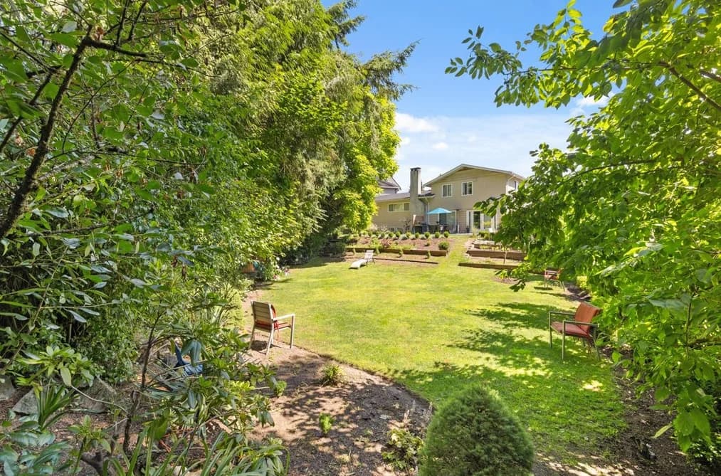 8240 MANSON DRIVE, Burnaby, BC — Residential for Sale - Photo 2