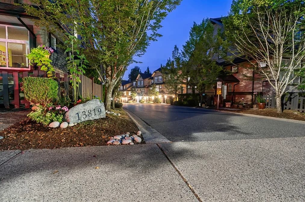 83 13819 232 STREET, Maple Ridge, BC — Residential for Sale - Photo 2