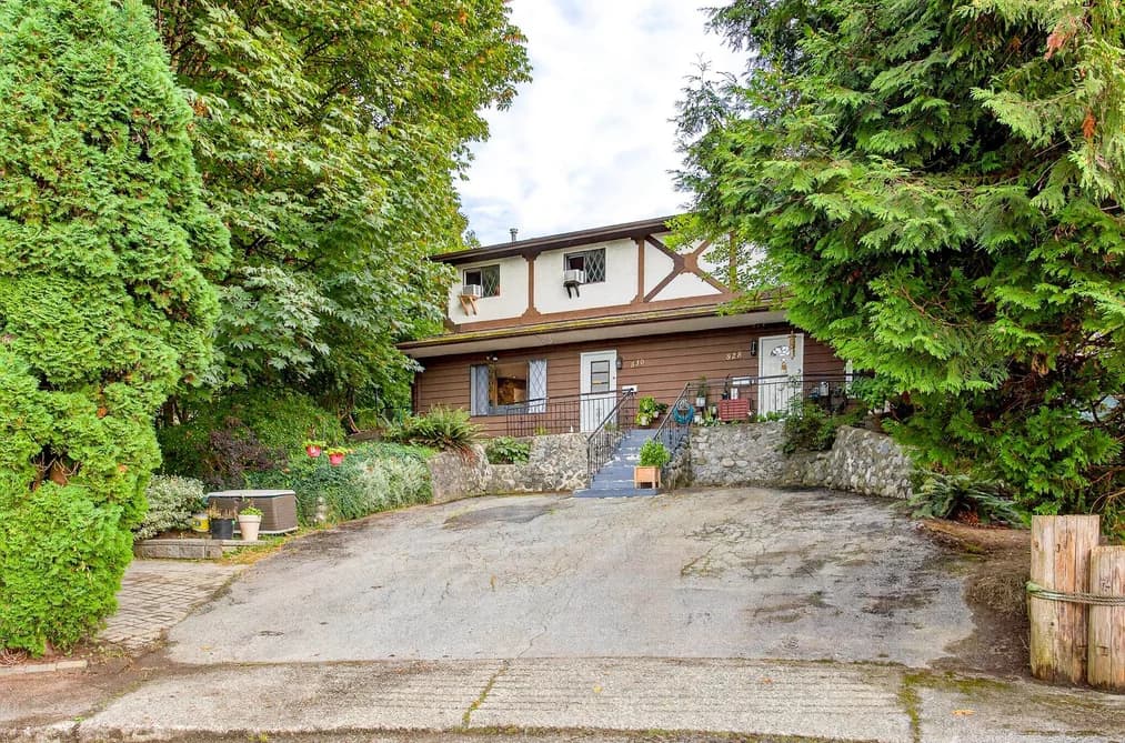 830 INGERSOLL AVENUE, Coquitlam, BC — Residential for Sale - Main Photo
