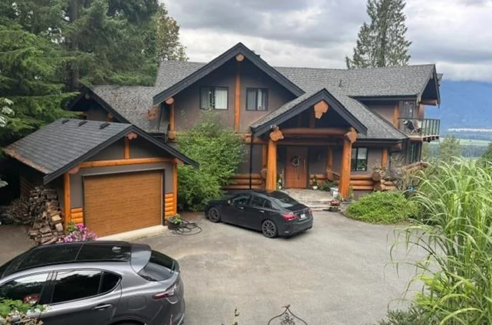 8327 SHREWSBURY DRIVE, Chilliwack, BC — Residential for Sale - Main Photo