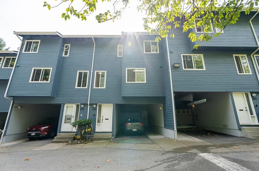 8328 ASPENWOOD PLACE, Burnaby, BC — Residential for Sale - Photo 2