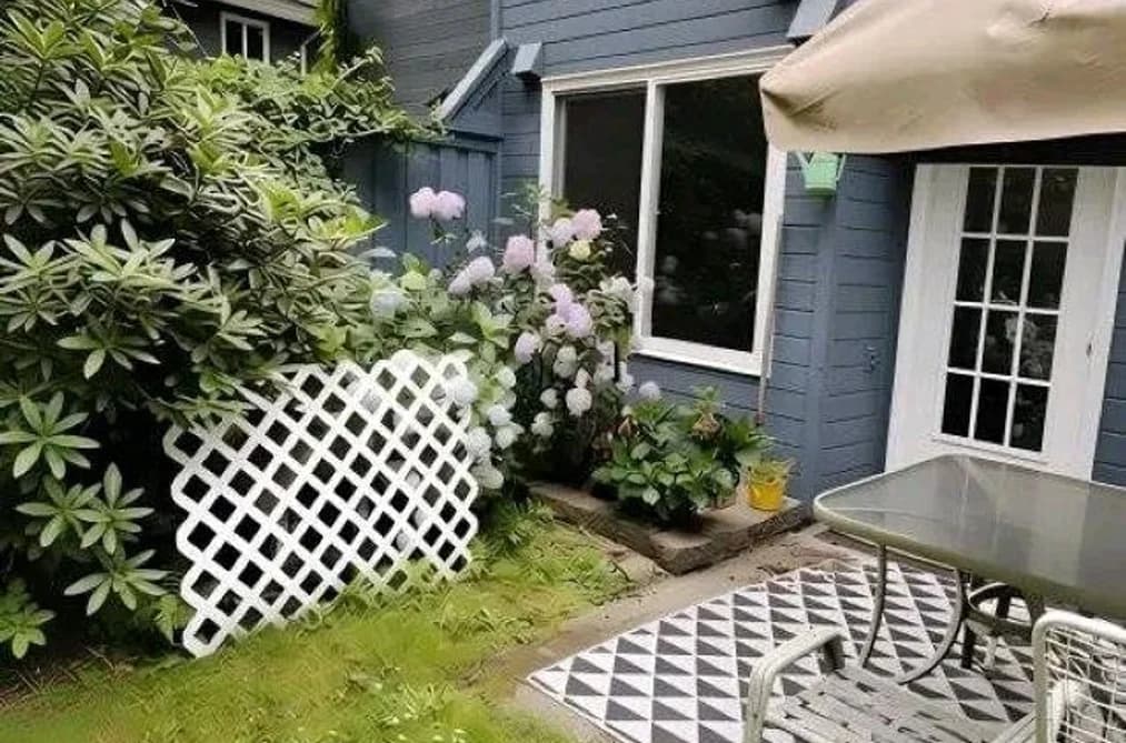 8354 VINEWOOD PLACE, Burnaby, BC — Residential for Sale - Photo 2