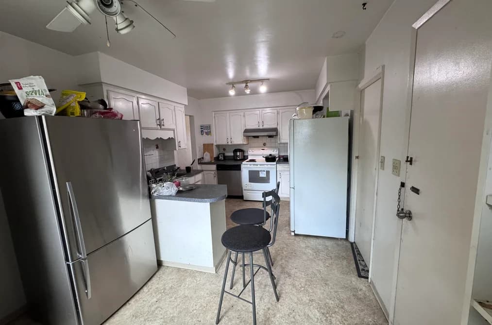 8356 ELLIOTT STREET, Vancouver, BC — Residential for Sale - Photo 2