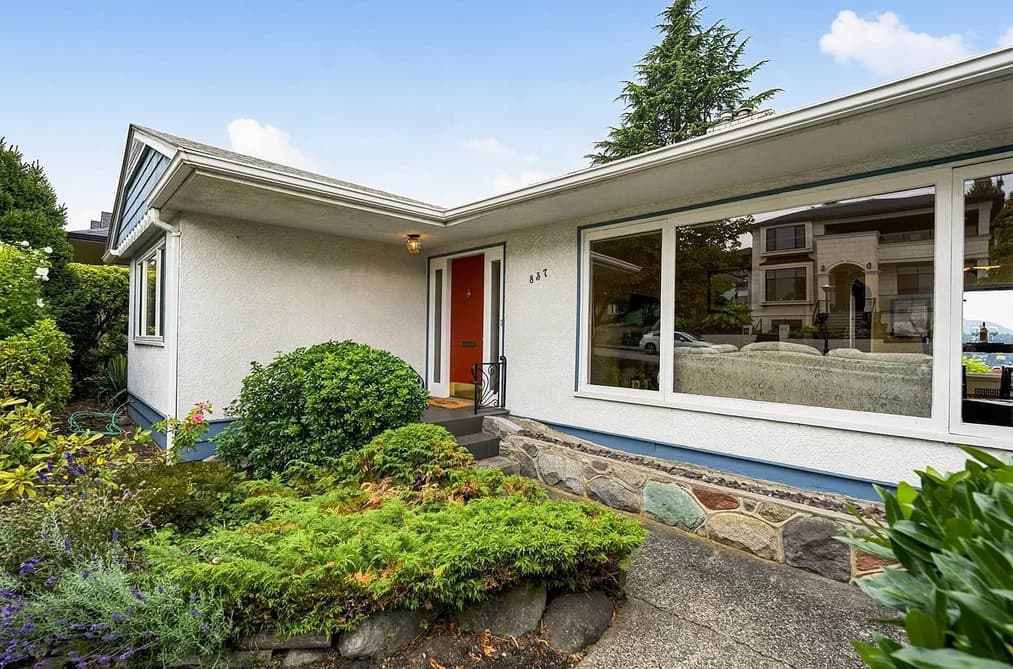 837 BURNABY STREET, New Westminster, BC — Residential for Sale - Photo 2