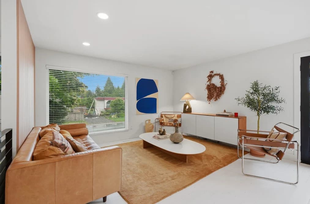 8395 ASTER TERRACE, Mission, BC — Residential for Sale - Photo 2