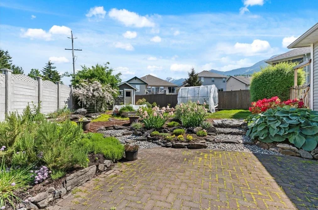 8408 BRADSHAW PLACE, Chilliwack, BC — Residential for Sale - Photo 2