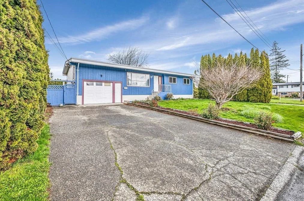 8429 HILTON DRIVE, Chilliwack, BC — Residential for Sale - Main Photo