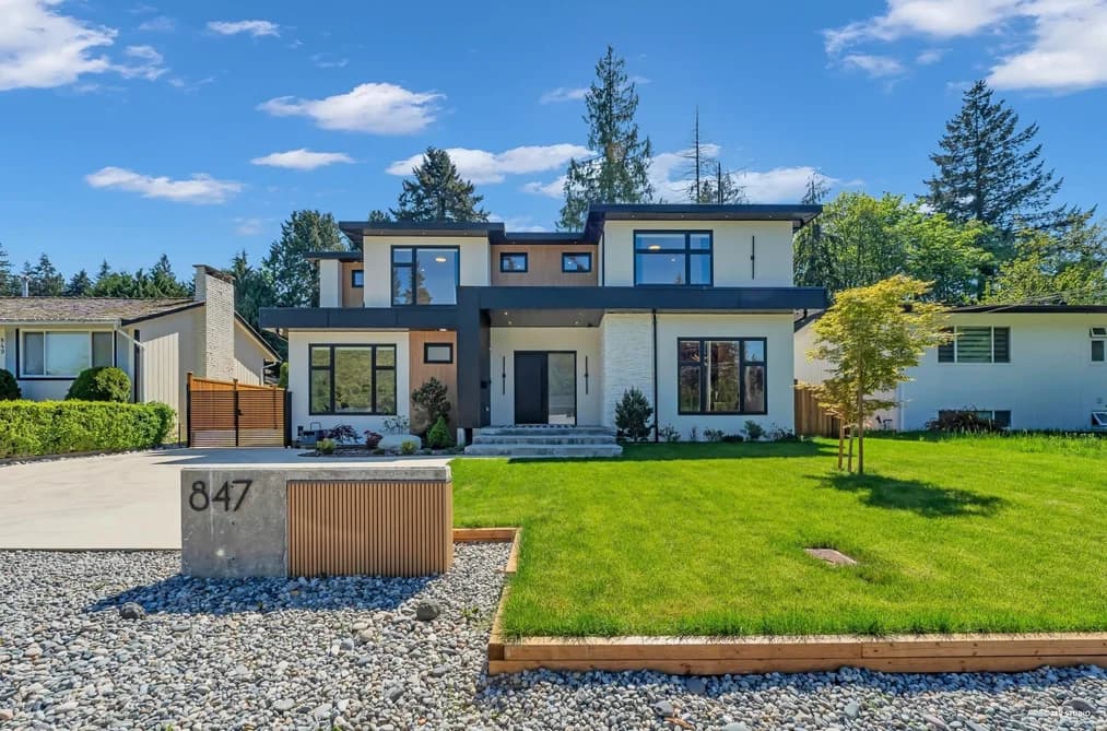 847 THERMAL DRIVE, Coquitlam, BC — Residential for Sale - Main Photo