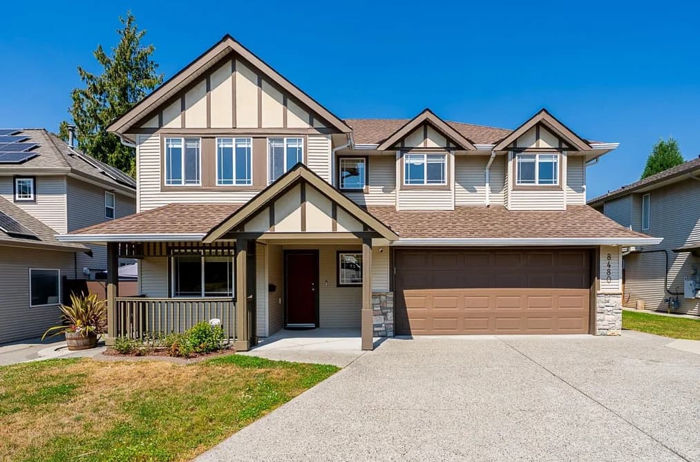8480 DOERKSEN DRIVE, Mission, BC — Residential for Sale - Main Photo
