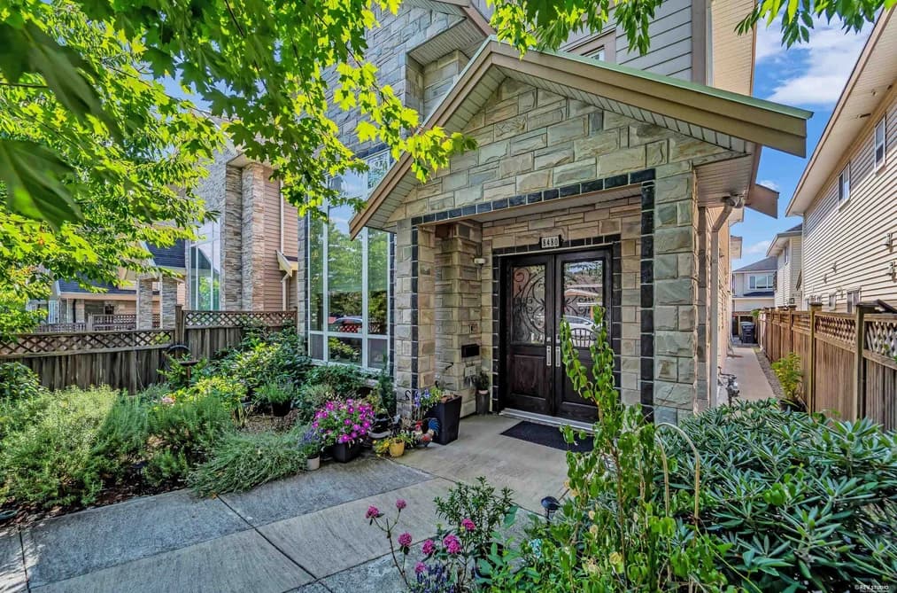 8480 FRANCIS ROAD, Richmond, BC — Residential for Sale - Photo 2