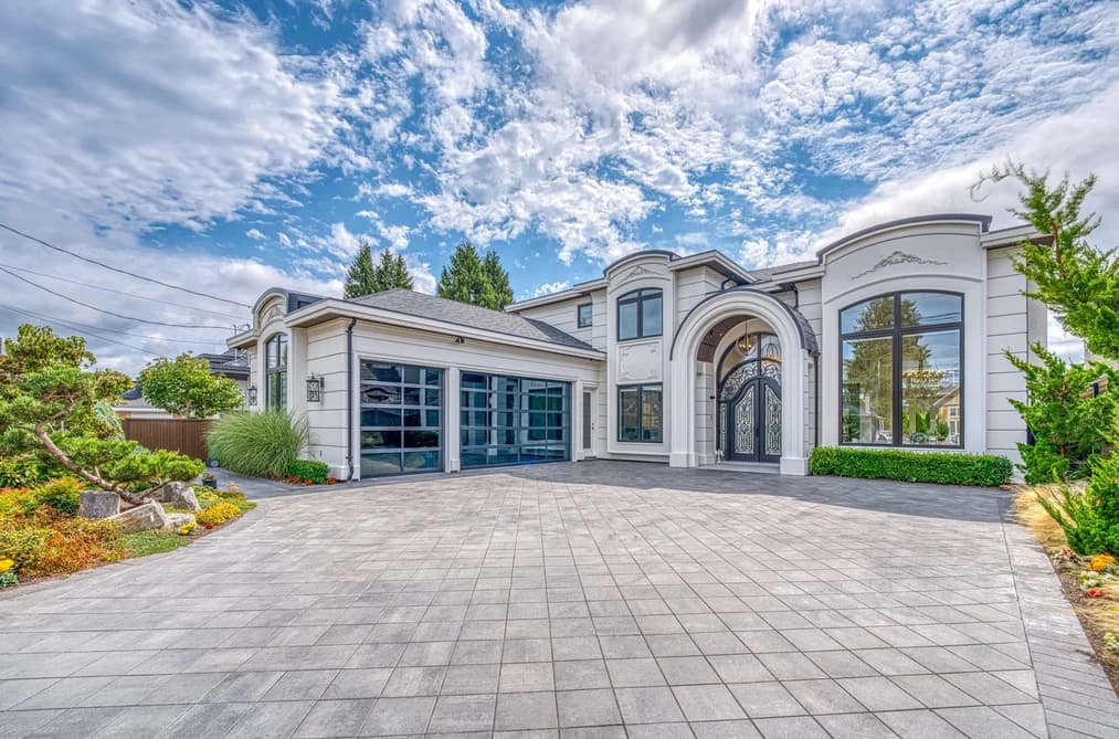 8480 MOWBRAY ROAD, Richmond, BC — Residential for Sale - Photo 2