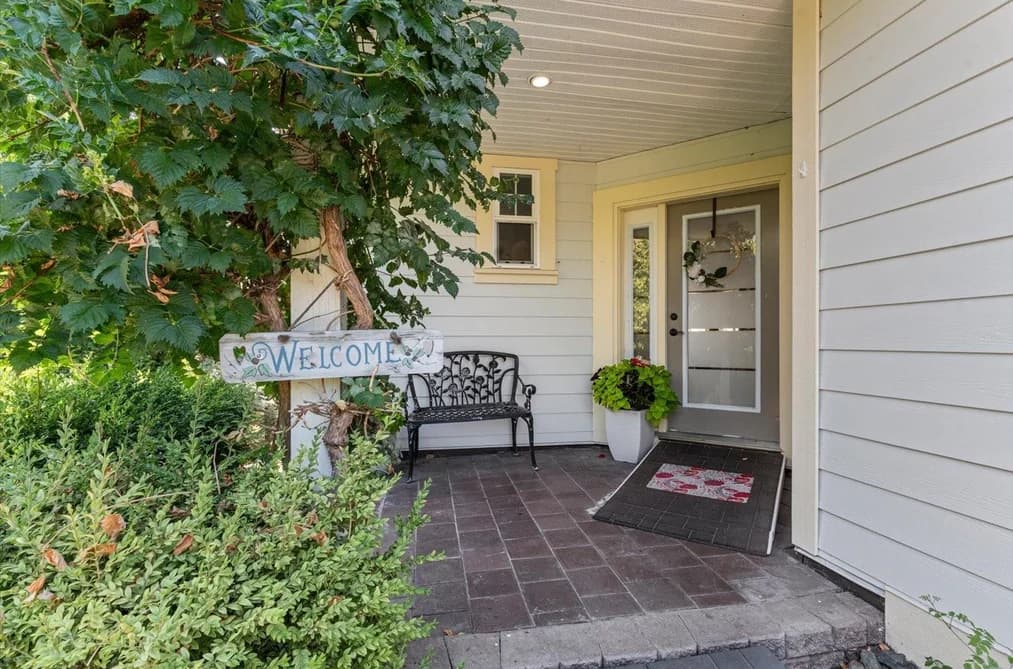 8497 BRADSHAW PLACE, Chilliwack, BC — Residential for Sale - Photo 2