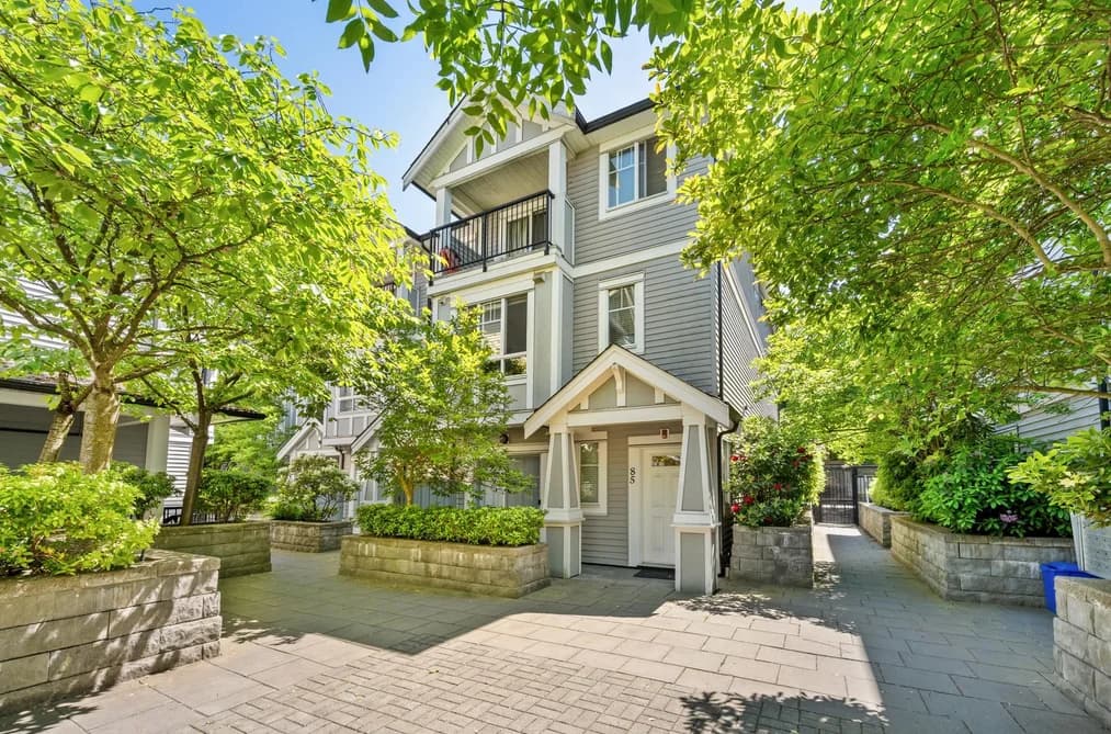 85 13239 OLD YALE ROAD, Surrey, BC — Residential for Sale - Photo 2
