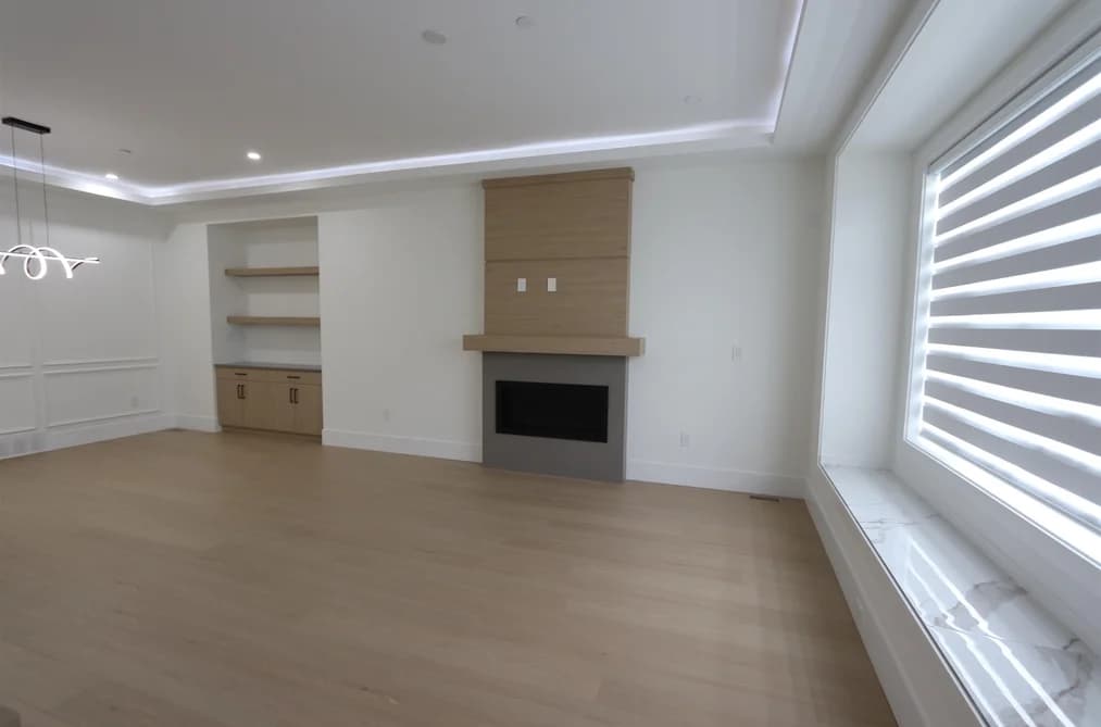8502 NOTTMAN STREET, Mission, BC — Residential for Sale - Photo 2